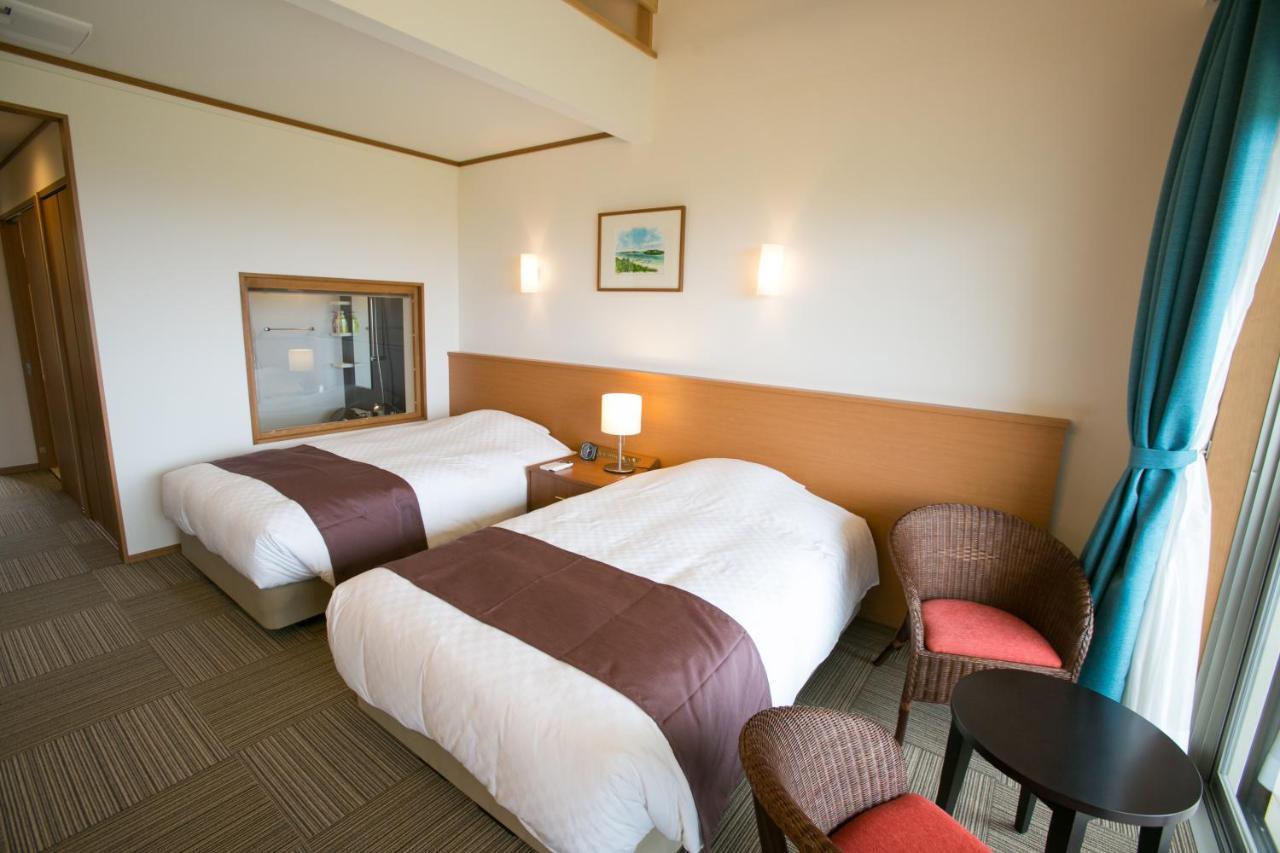 Sakura Resort Hotel Ishigaki Ishigaki  Экстерьер фото