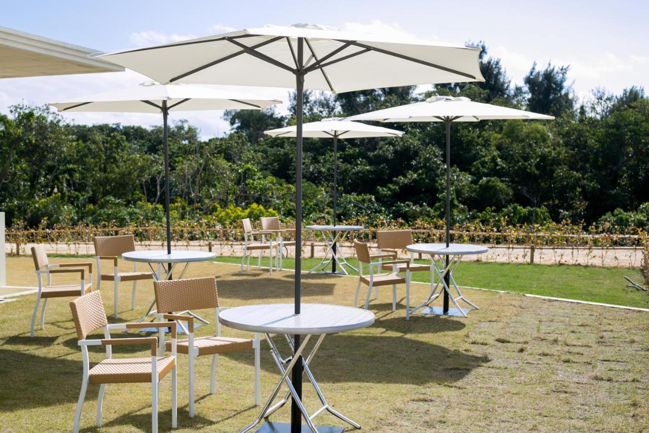 Sakura Resort Hotel Ishigaki Ishigaki  Экстерьер фото