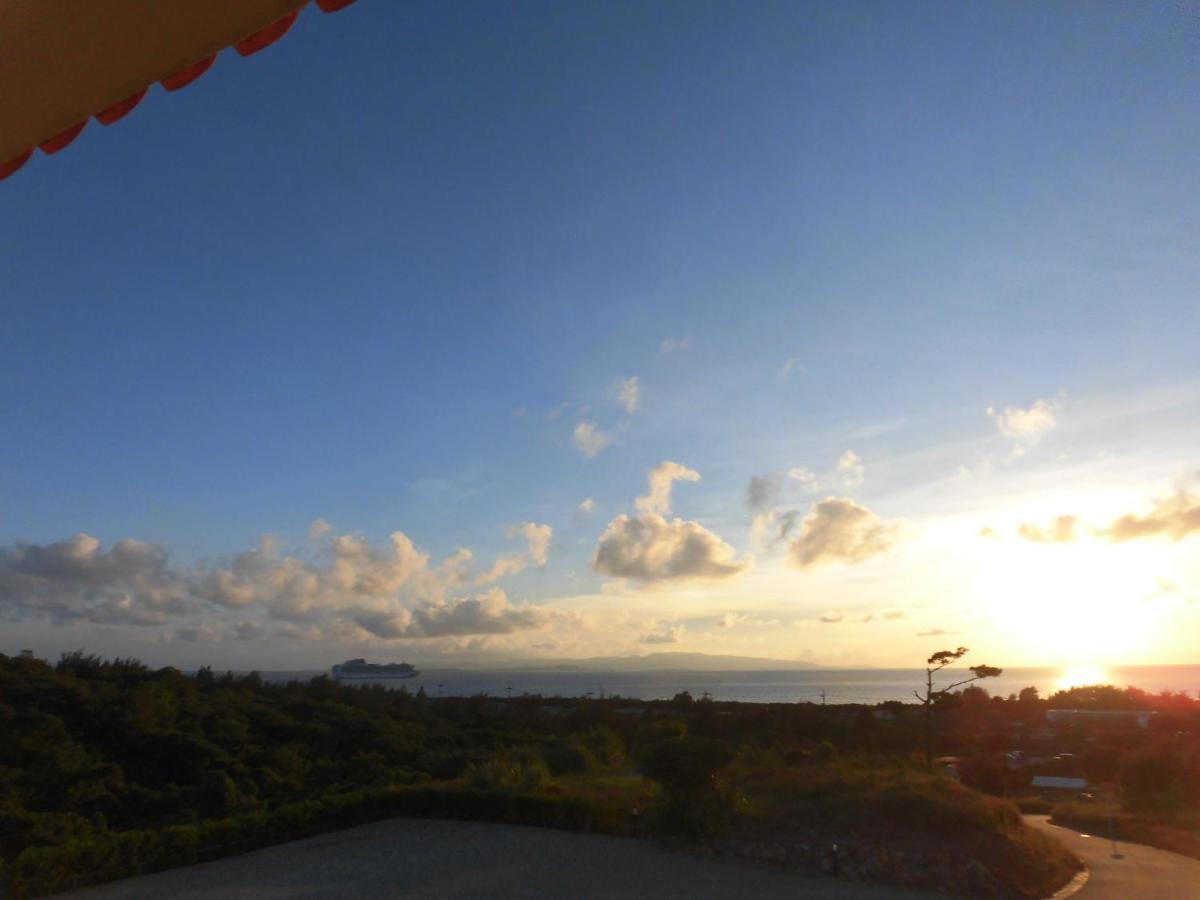 Sakura Resort Hotel Ishigaki Ishigaki  Экстерьер фото