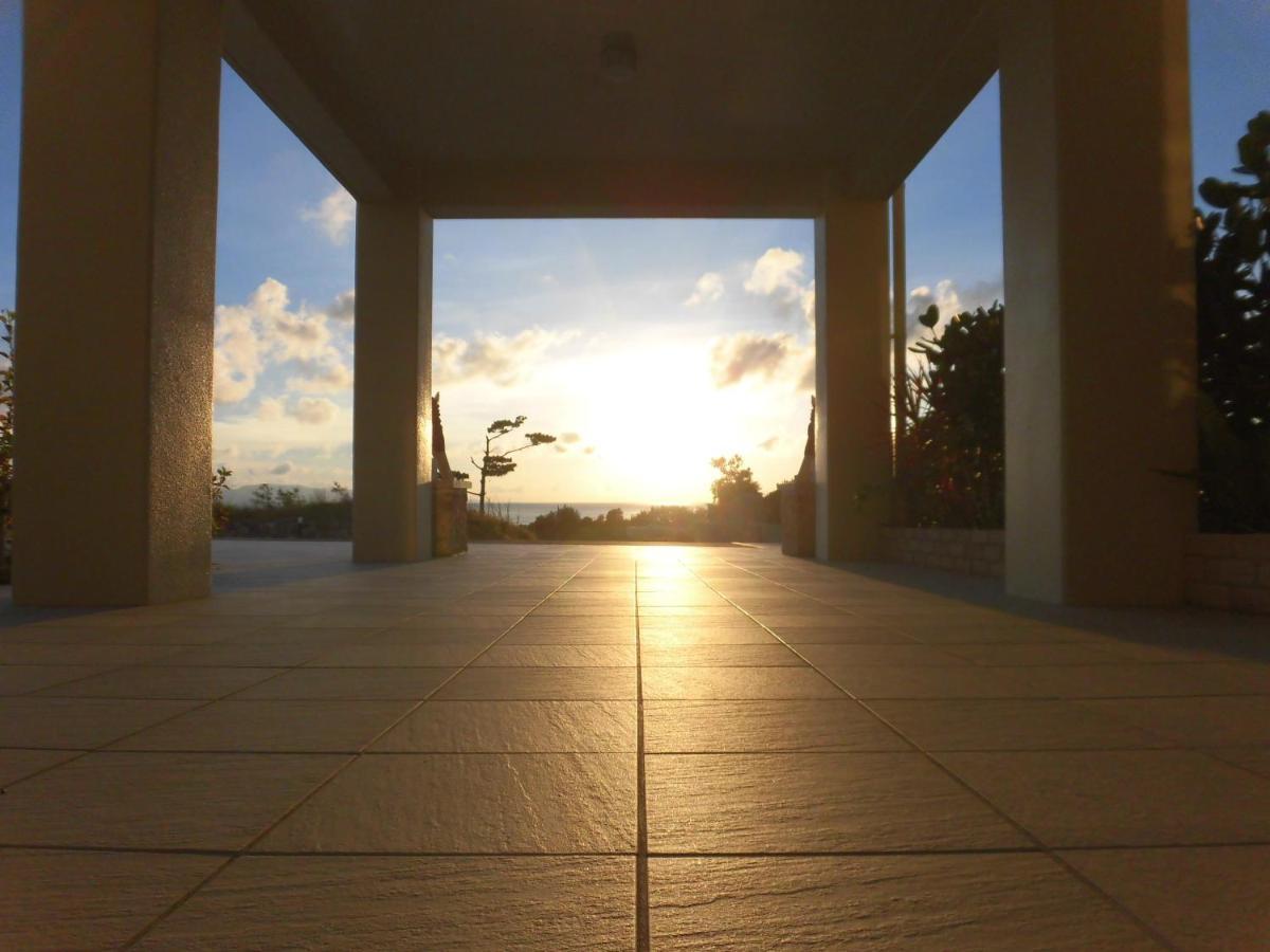 Sakura Resort Hotel Ishigaki Ishigaki  Экстерьер фото