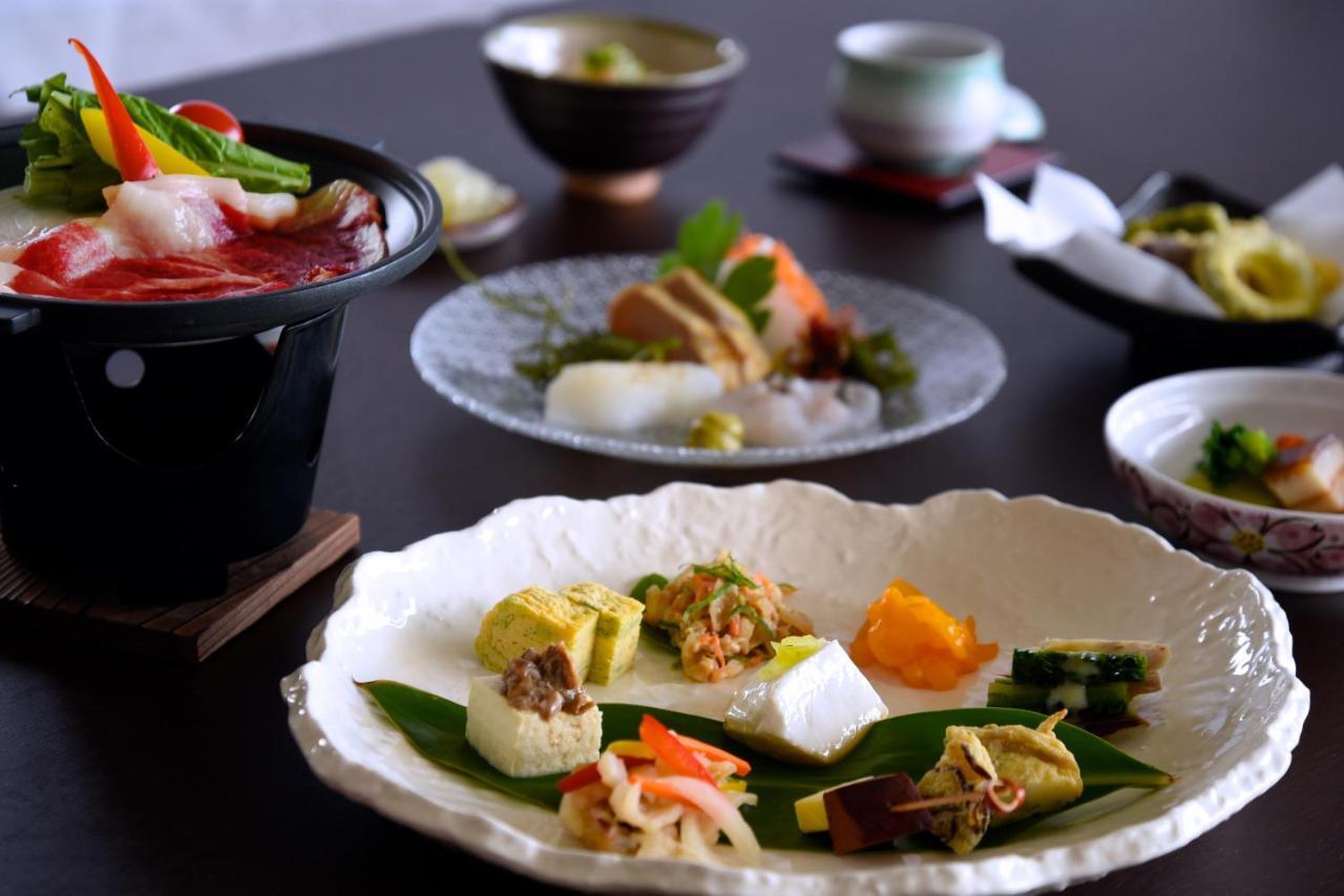 Sakura Resort Hotel Ishigaki Ishigaki  Экстерьер фото