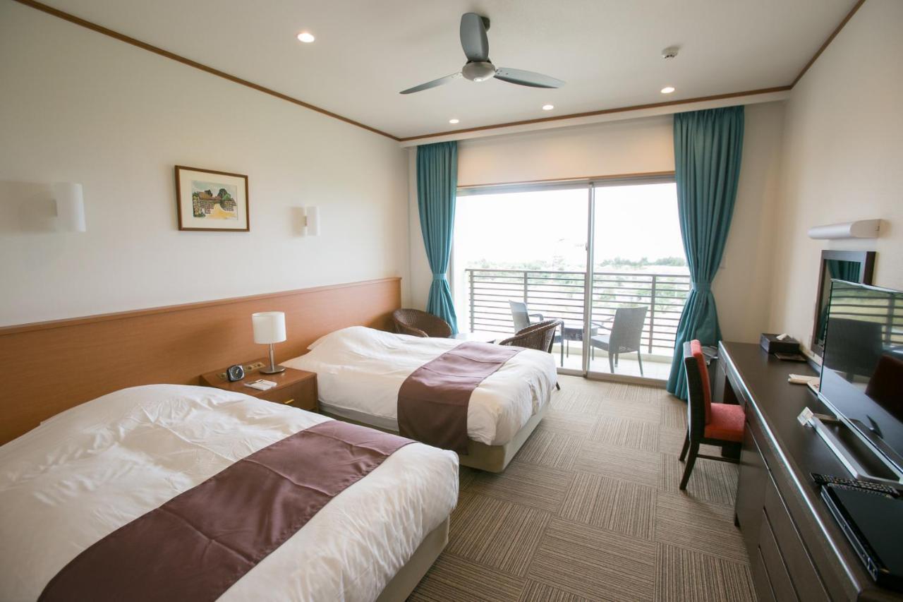 Sakura Resort Hotel Ishigaki Ishigaki  Экстерьер фото